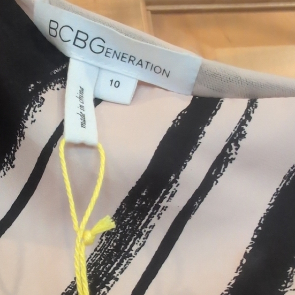 BCBGeneration Black and Cream One Shoulder Dress - Picture 2 of 7